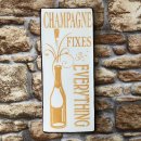 Wandschild - CHAMPAGNE FIXES EVERYTHING im Vintage Look